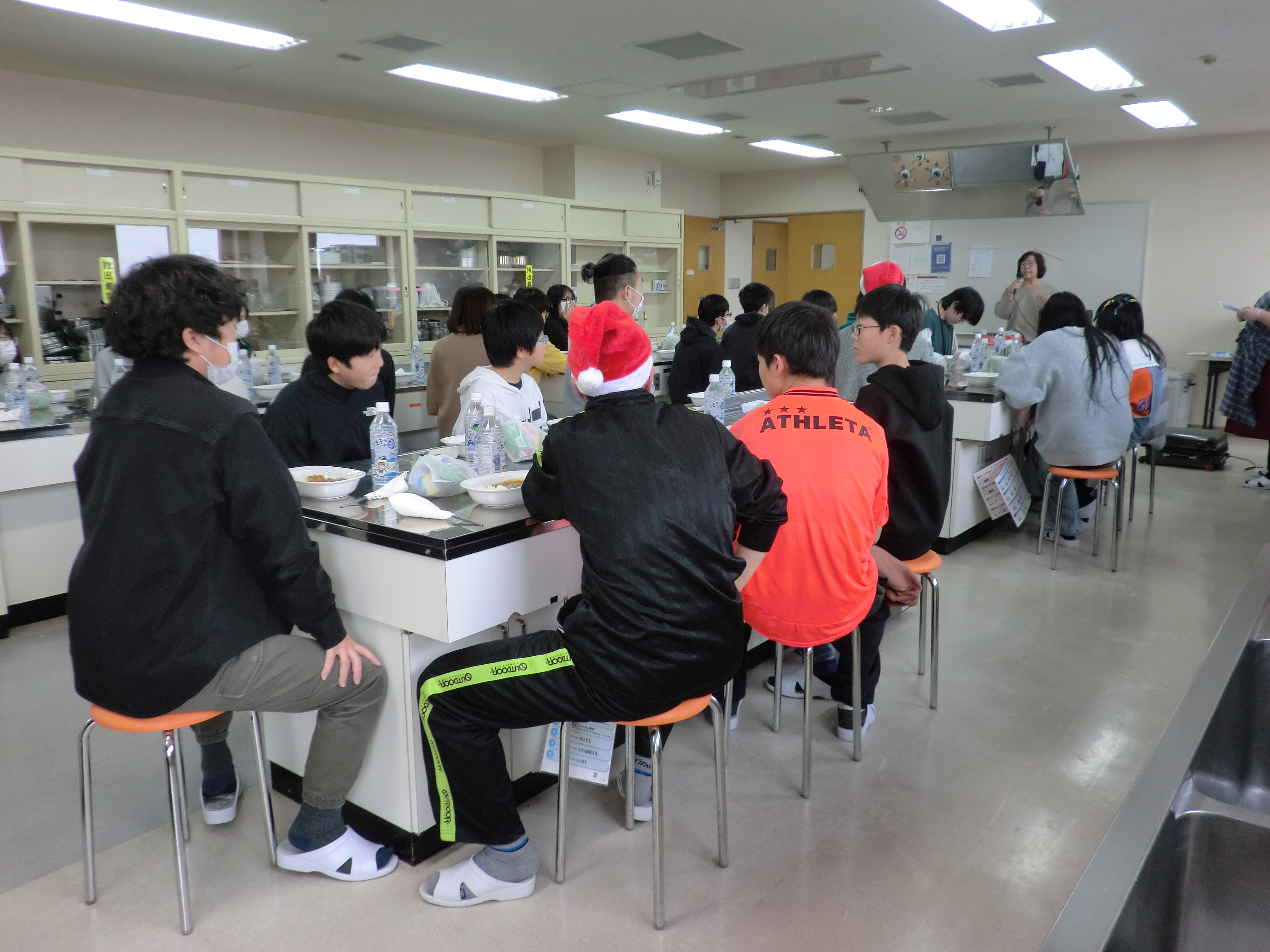 学習塾のレクリエーションでカレーを食べたよ
